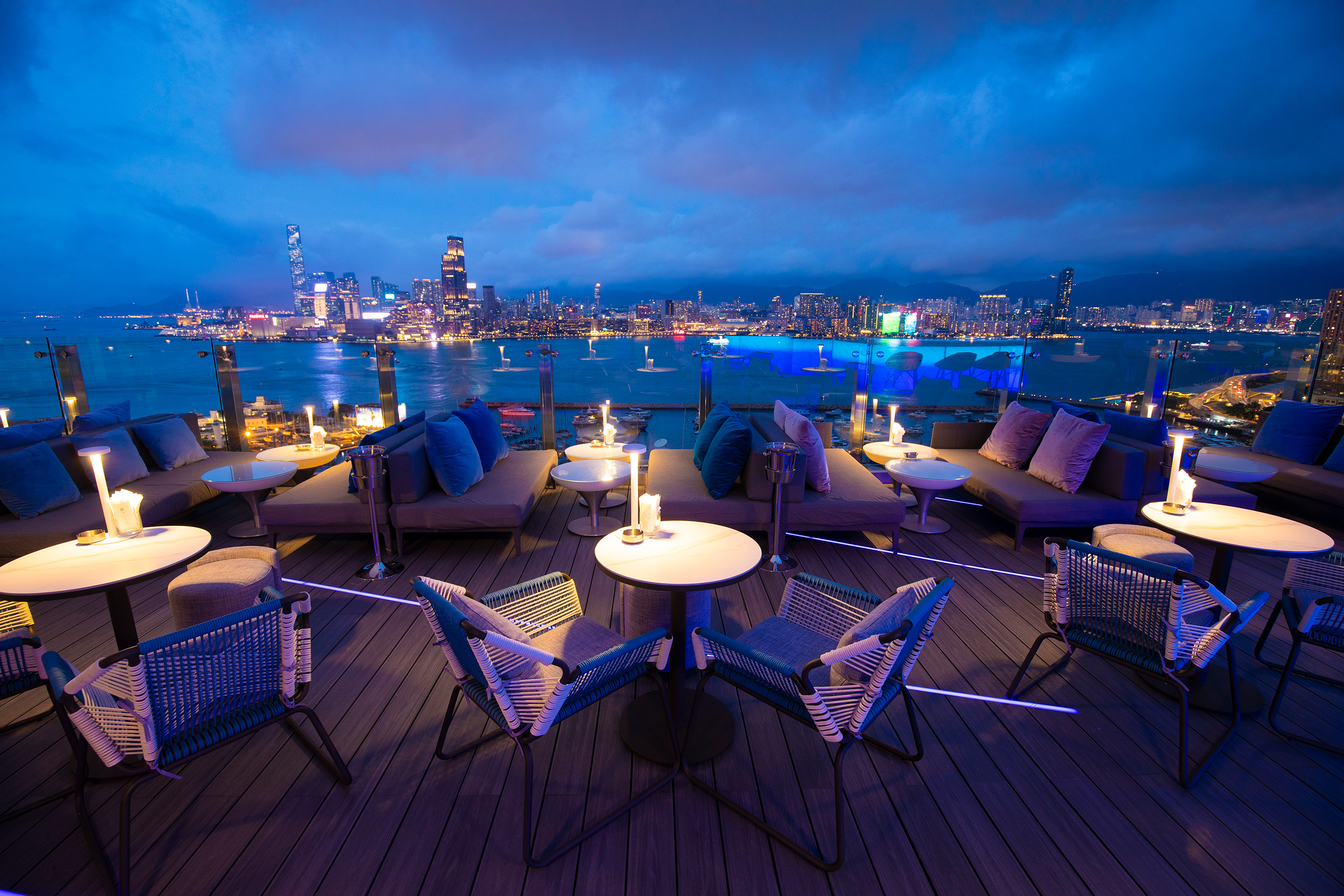 Harbour View by night of SKYE Roofbar and Dining of The Park Lane Hong Kong, a Pullman Hotel in Causeway Bay